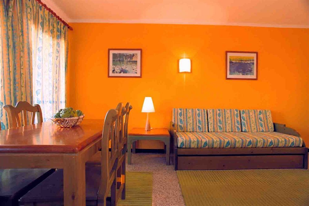 Aparthotel Niu D'Aus Porto Petro  Exterior photo